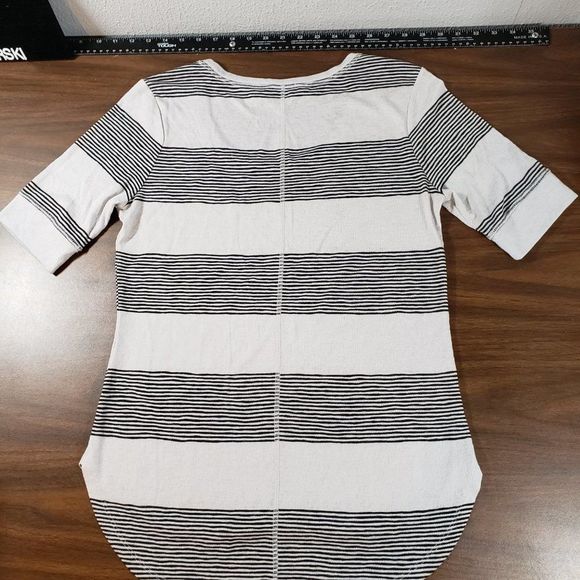 Athleta Stripe Breezy Tee Color Block Scoop Neck Half Sleeve Gray Charcoal Small - Picture 5 of 5
